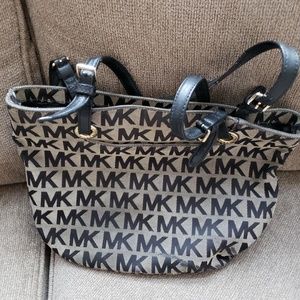 Michael kohrs purse